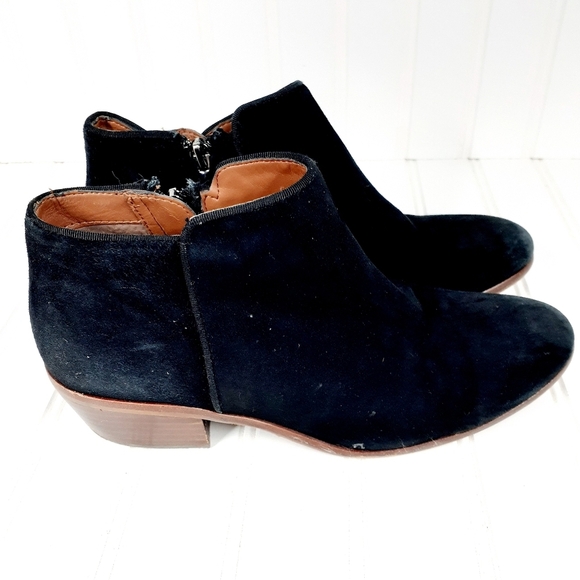 Sam Edelman “Petty” Chelsea Boots E279 - Picture 4 of 10